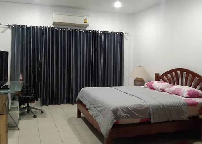 Comfortable House In Latkrabang Holiday park Bangkok